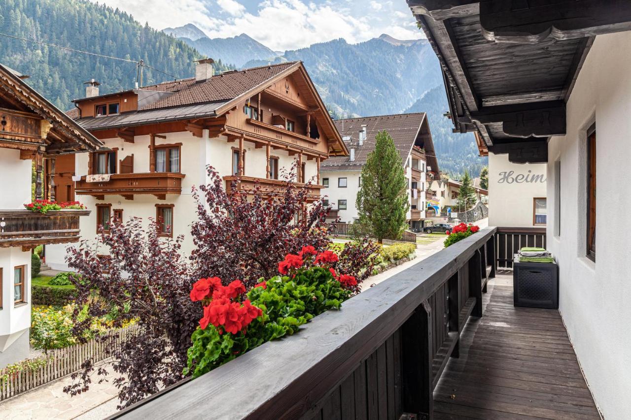 Ferienwohnung Galerie Kaiser Mayrhofen Zewnętrze zdjęcie